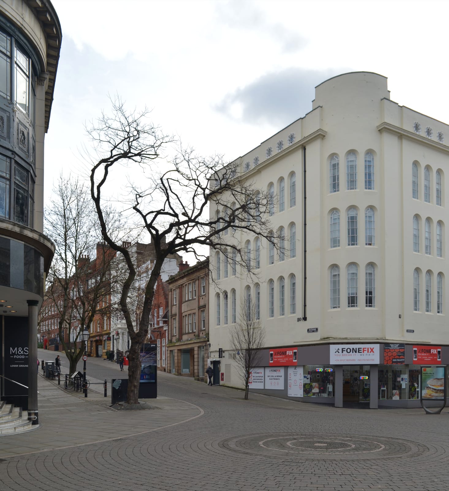 Marks & Spencer photo 3