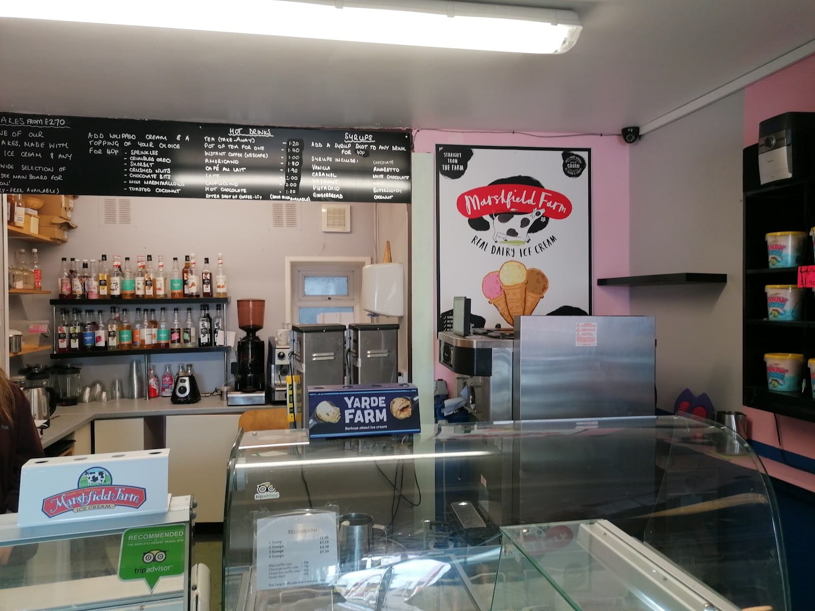PJ's Ice Cream Parlour