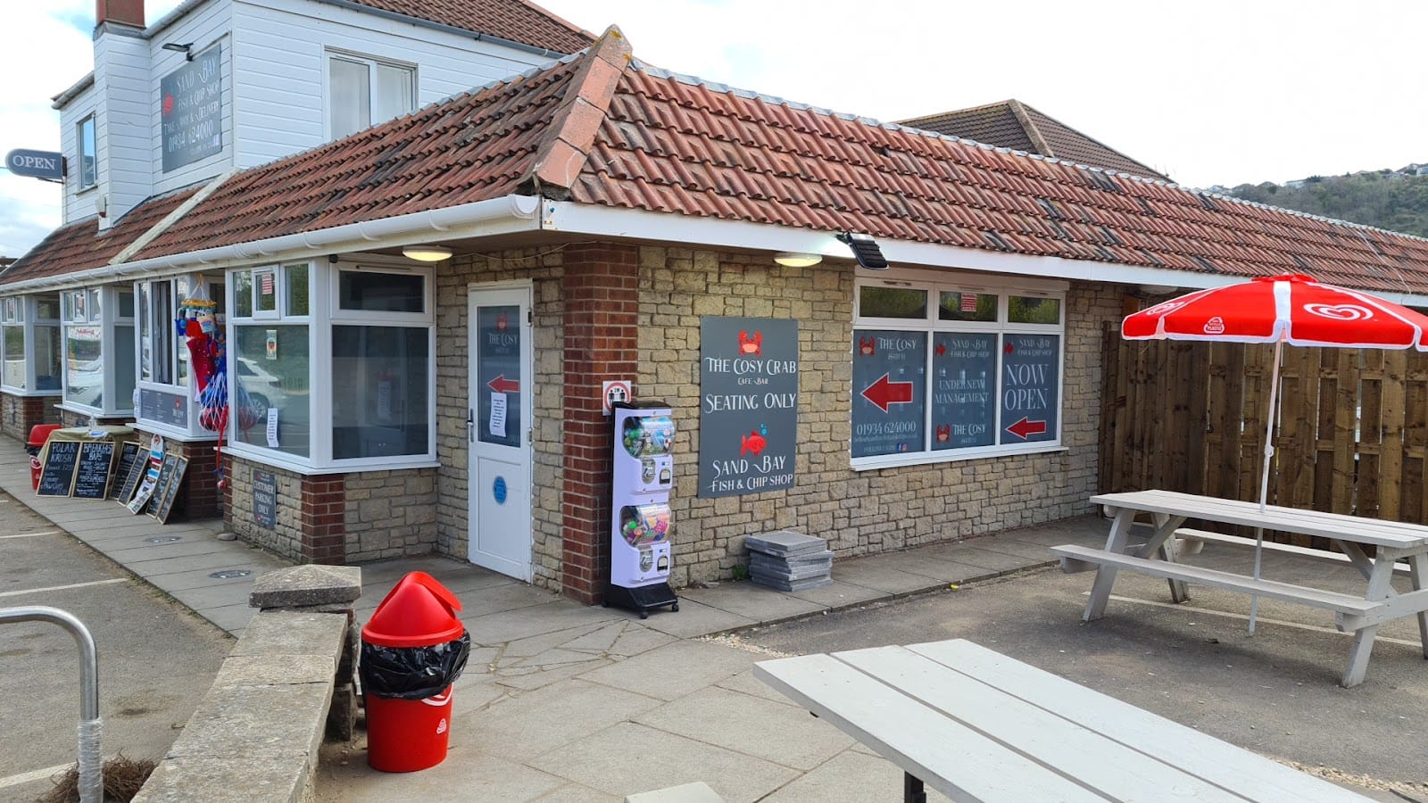 The Cosy Crab Cafe Bar