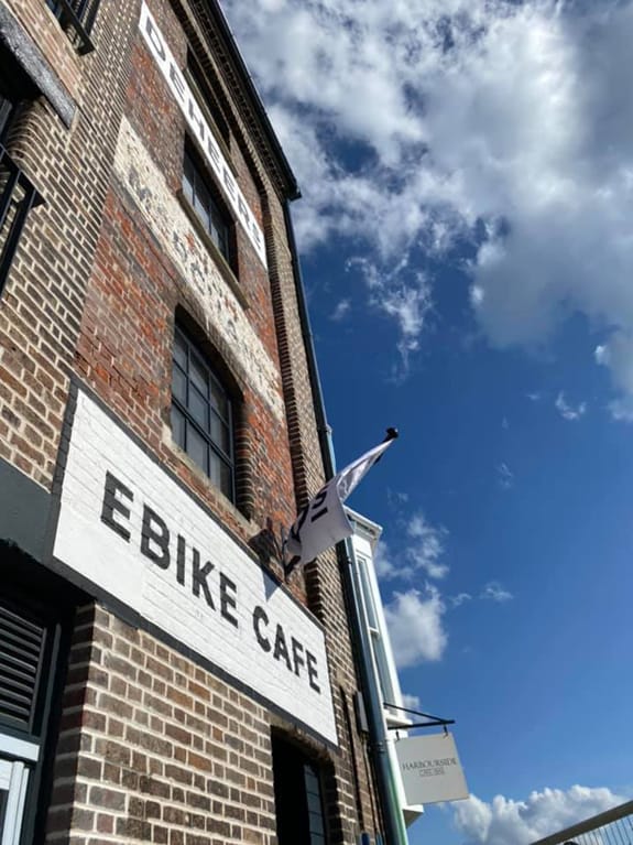EBIKE Cafe & Bar @ Deheers photo 2