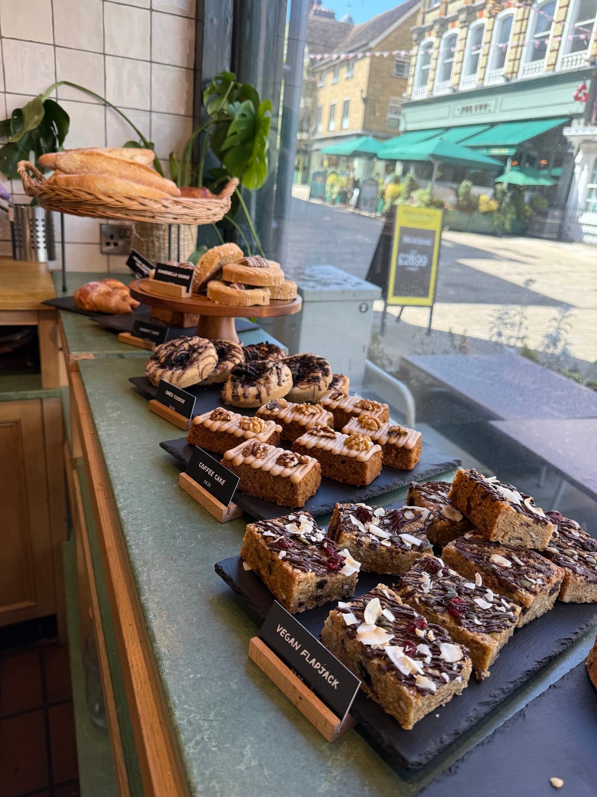 Kavi Bakehouse