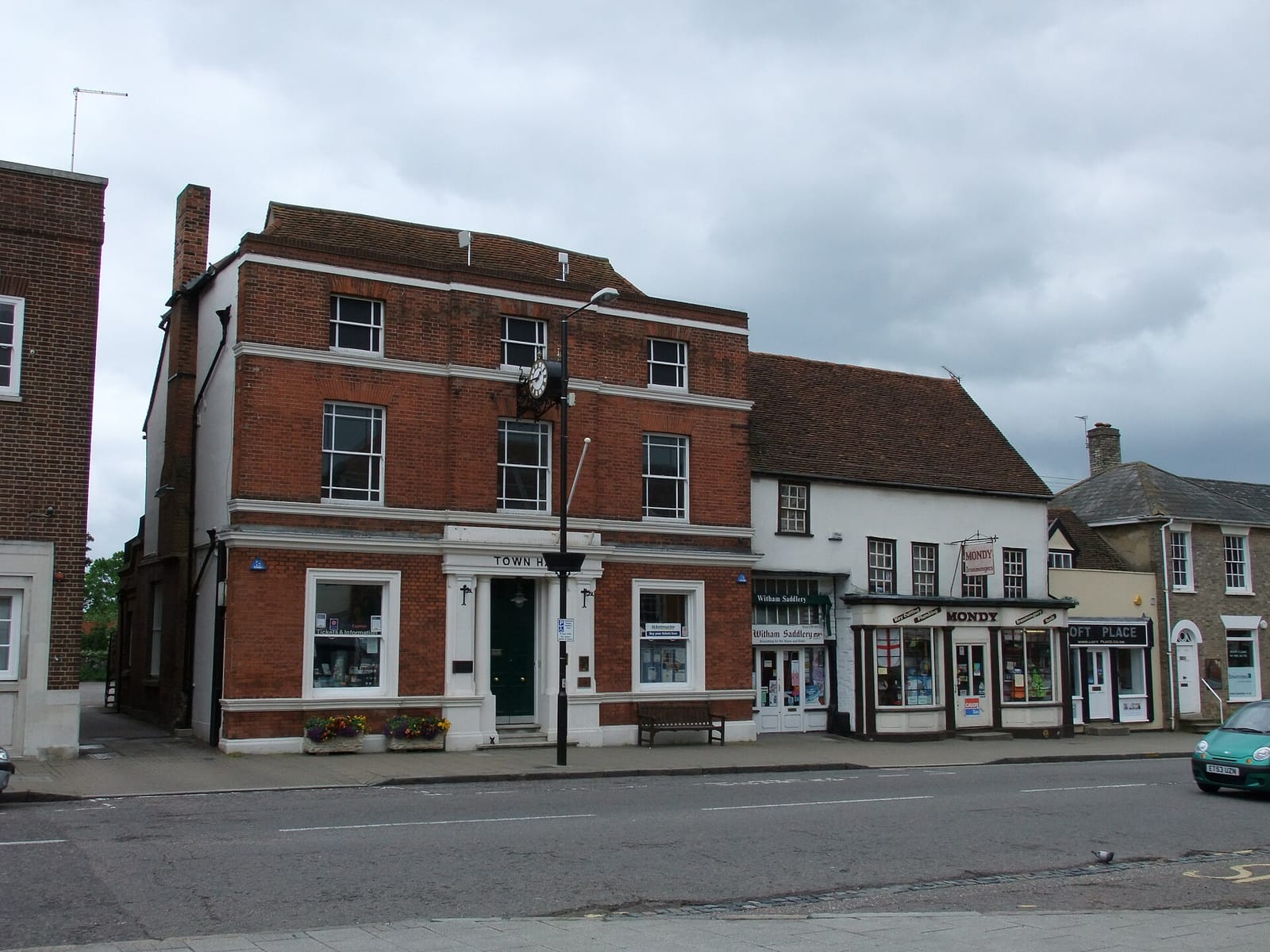 The Centre