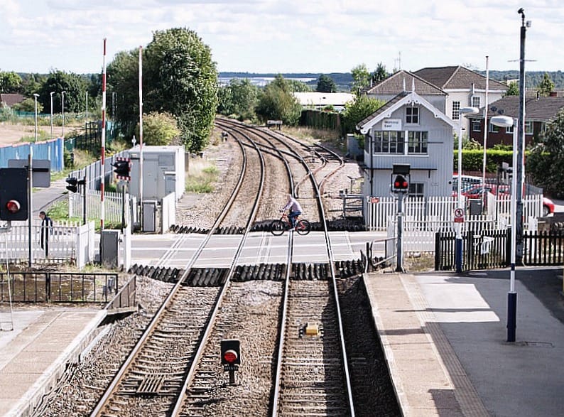 Worksop Railway Station (containing The Mallard, The Railway Cafe) photo 5