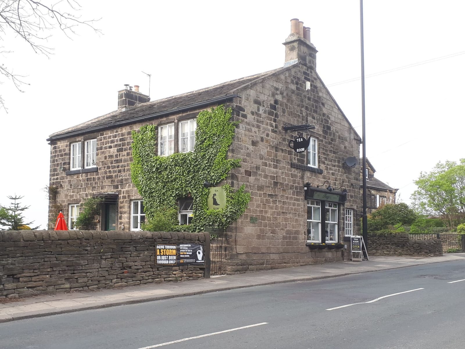 Maggie's Tea Room Rawdon photo 5