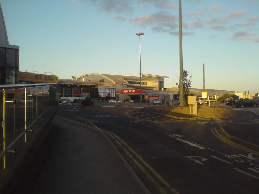 Starbucks, Leeds Bradford Airport photo 4