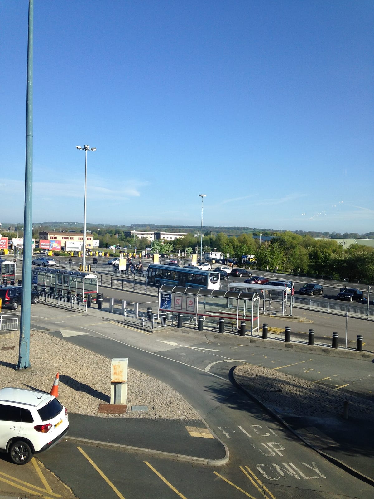 Starbucks, Leeds Bradford Airport photo 3