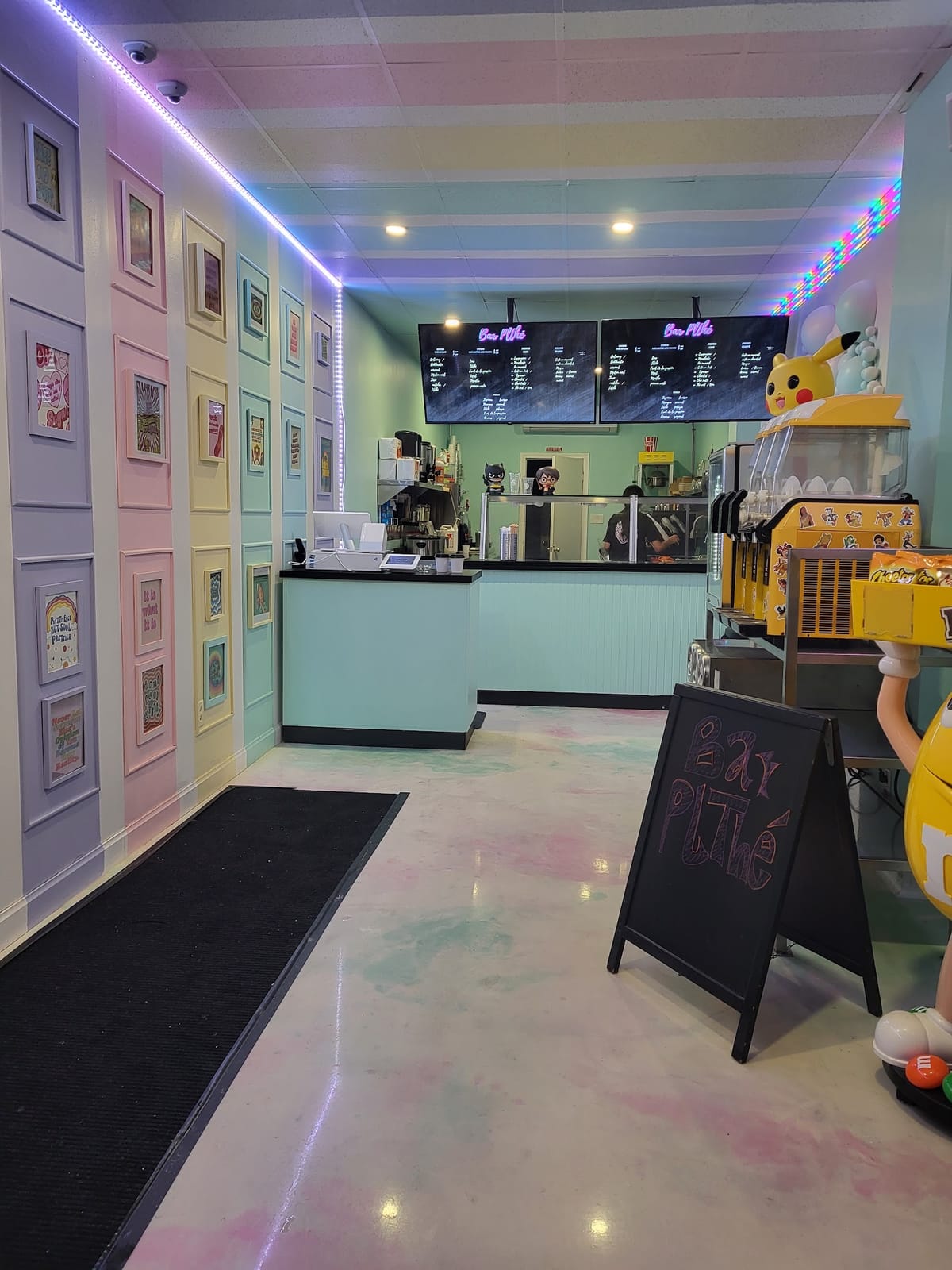 PLTHÉ ( Bubble tea & café )