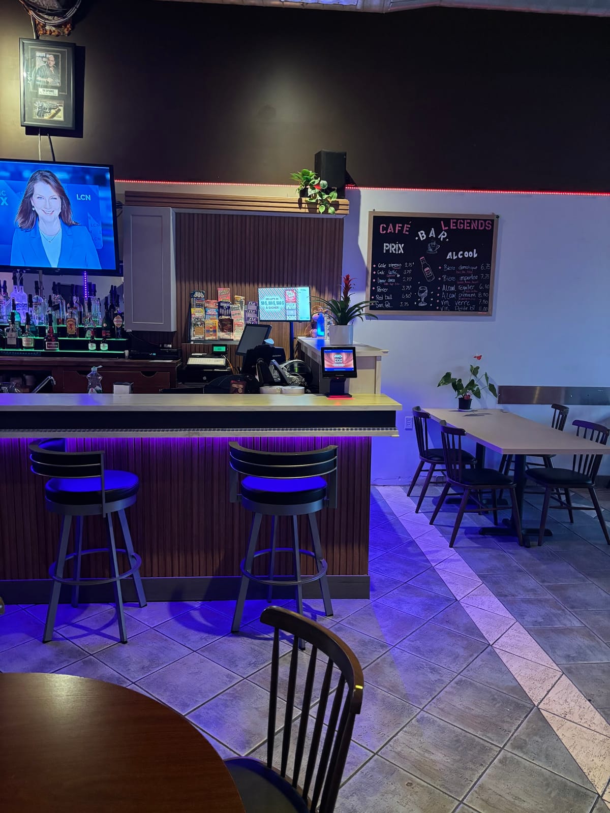 Café Bar Legends