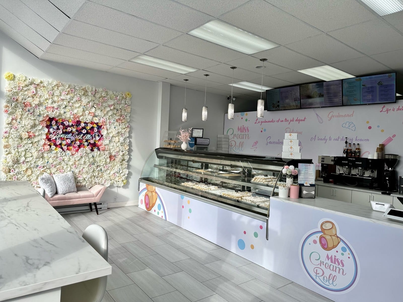 Miss Cream Roll Café, Pâtisserie et Crème glacée
