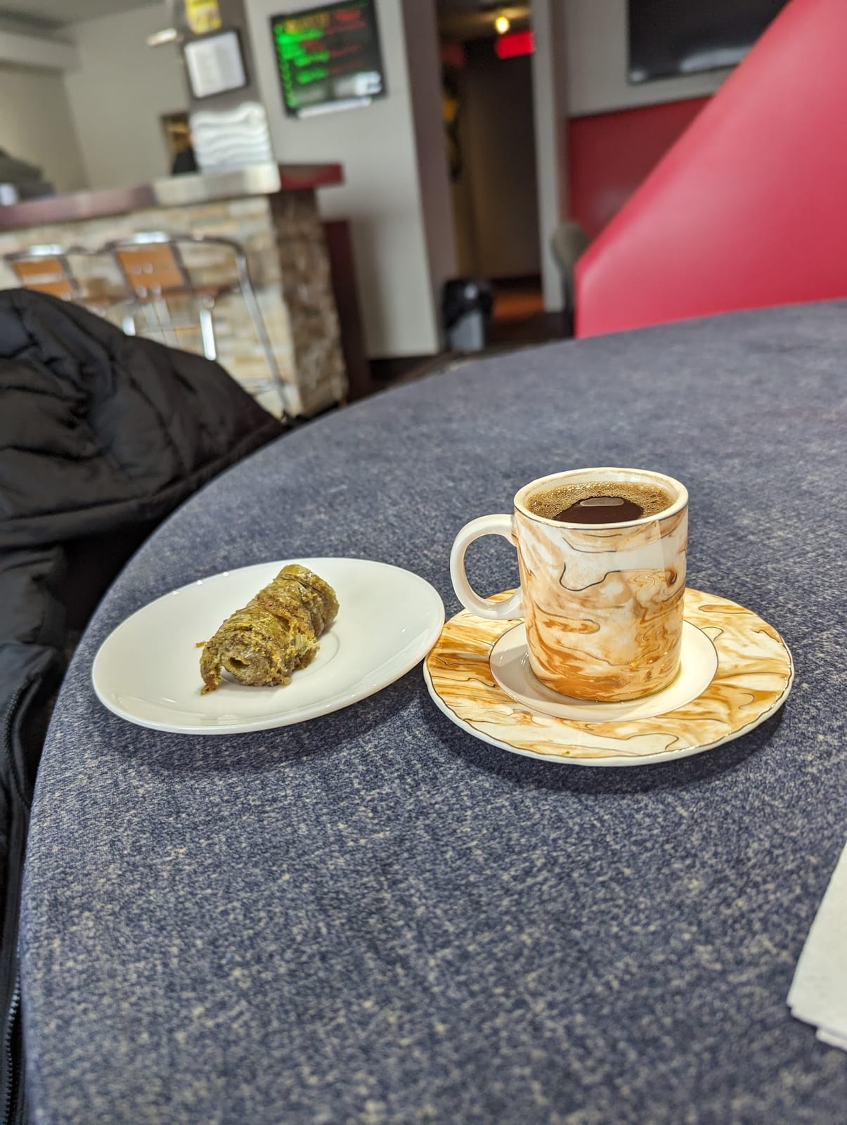 Cafe 33