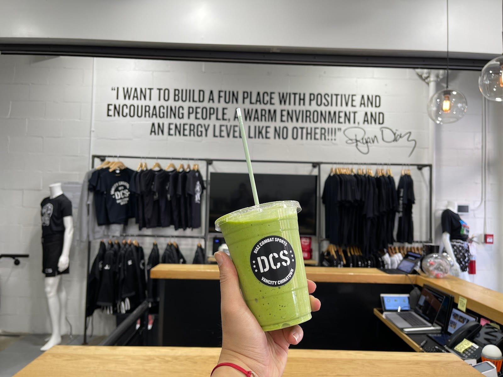 Refresh Cafe & Smoothie Bar