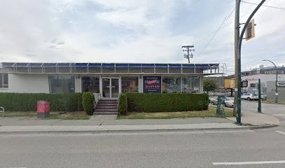 Le Bleu Cafe