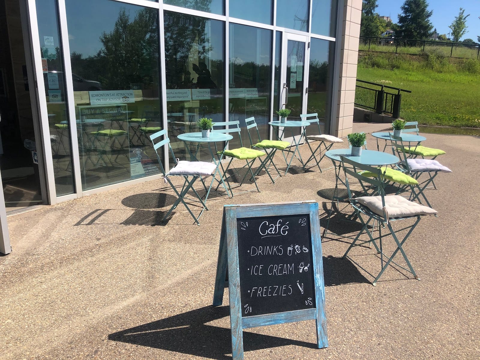 Rivet Valley Cafe (formerly Urban Green)