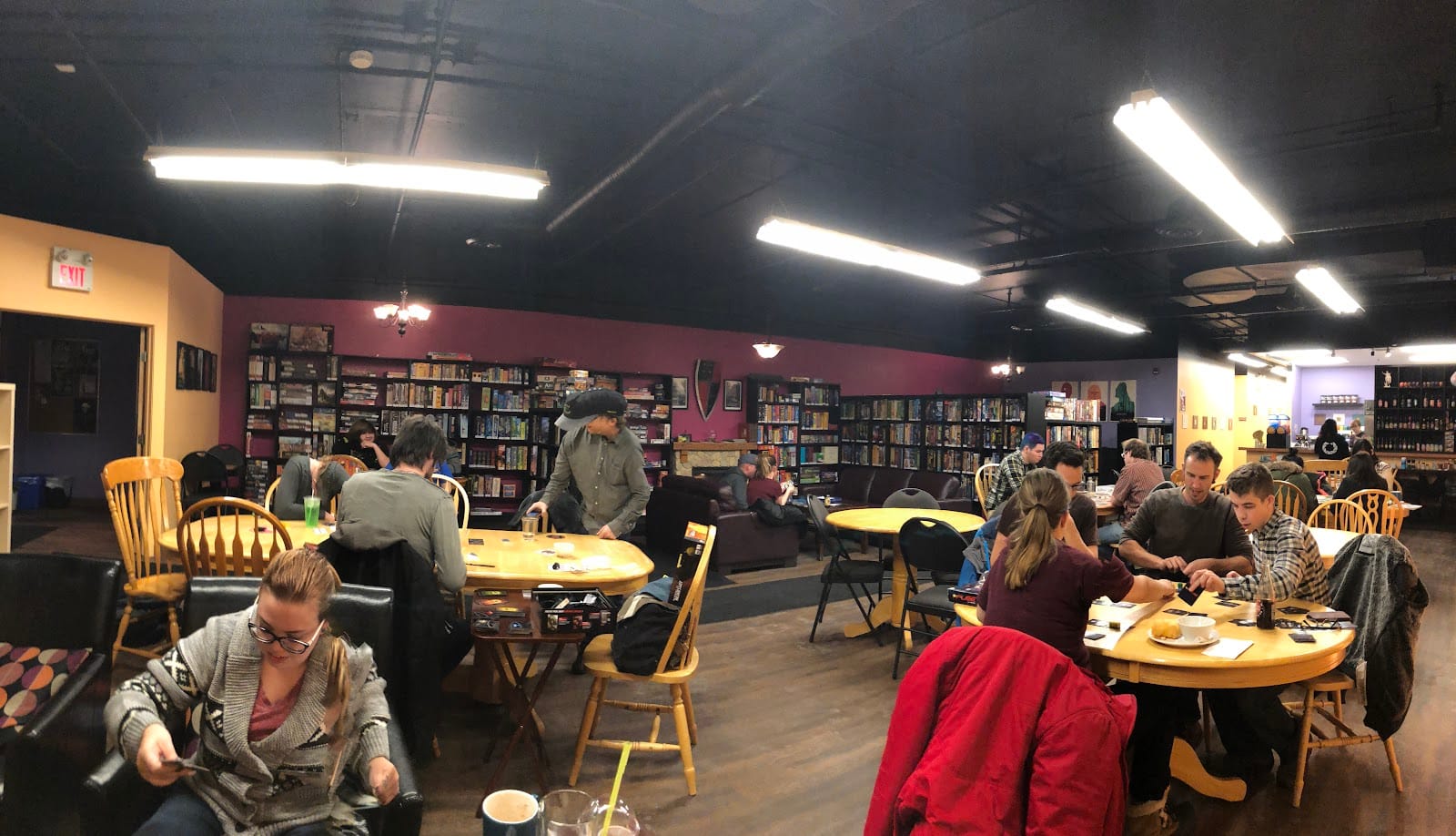 Card's Board Game Café