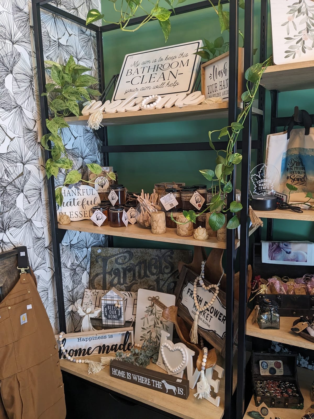 Miller's Market and Cafe