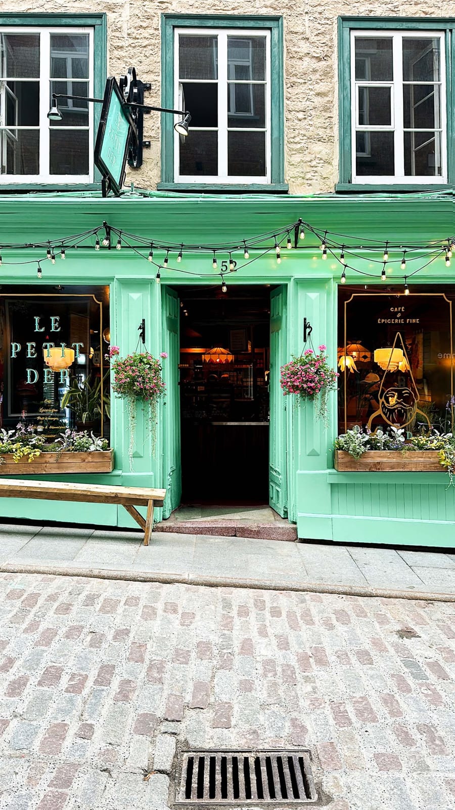 Le Petit Dep|Café-Épicerie Fine|Québec