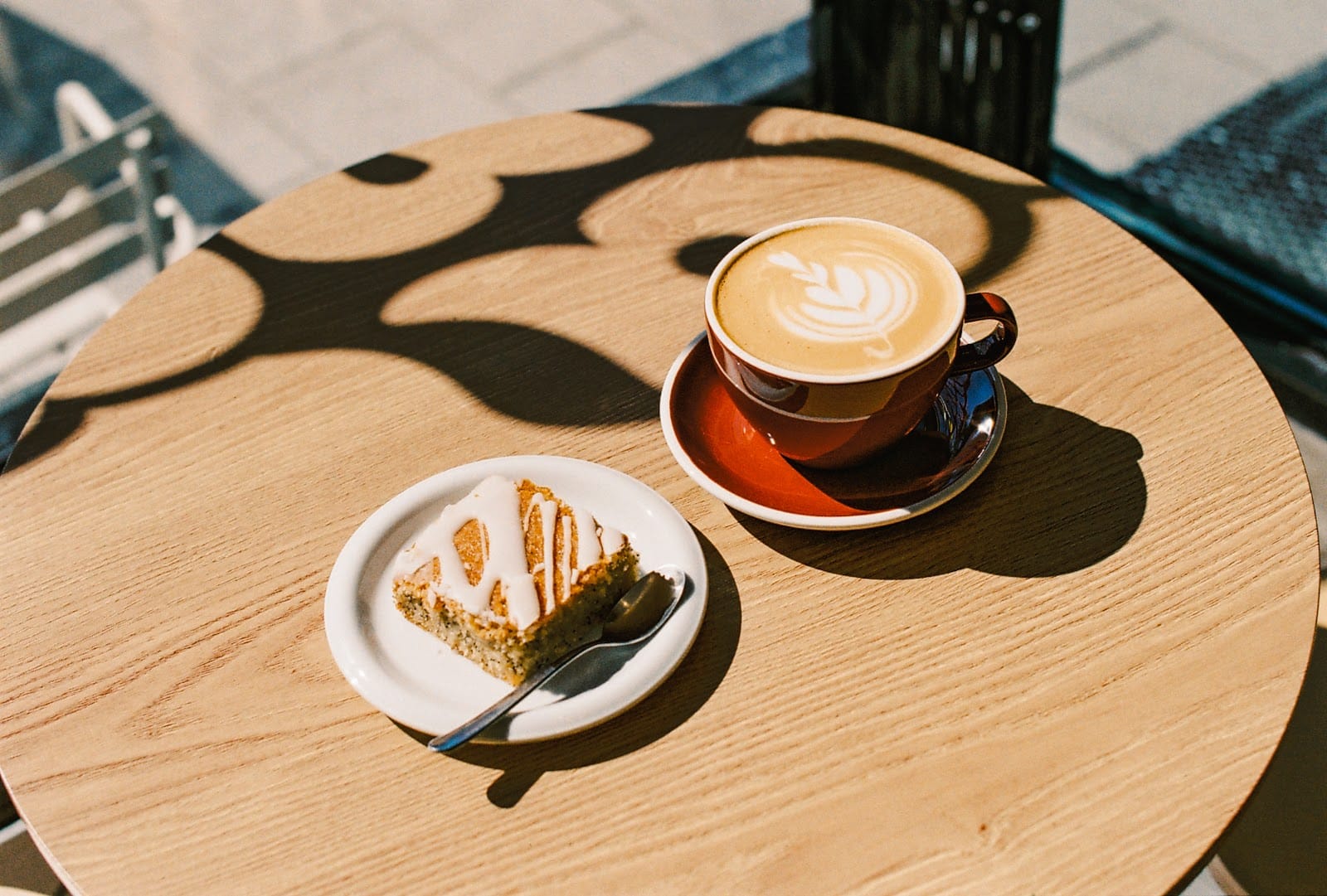 Cafe Mina Mina