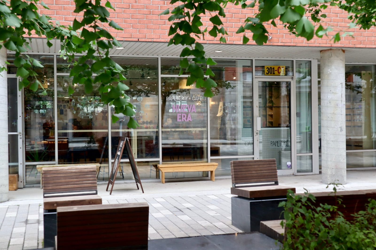 Nueva Era - Papeterie & Café végane