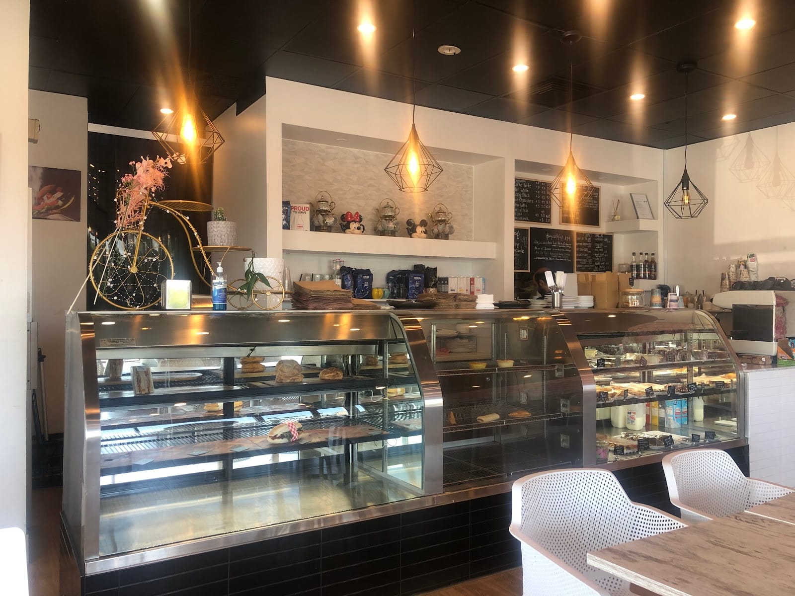 Sweet snax cafe