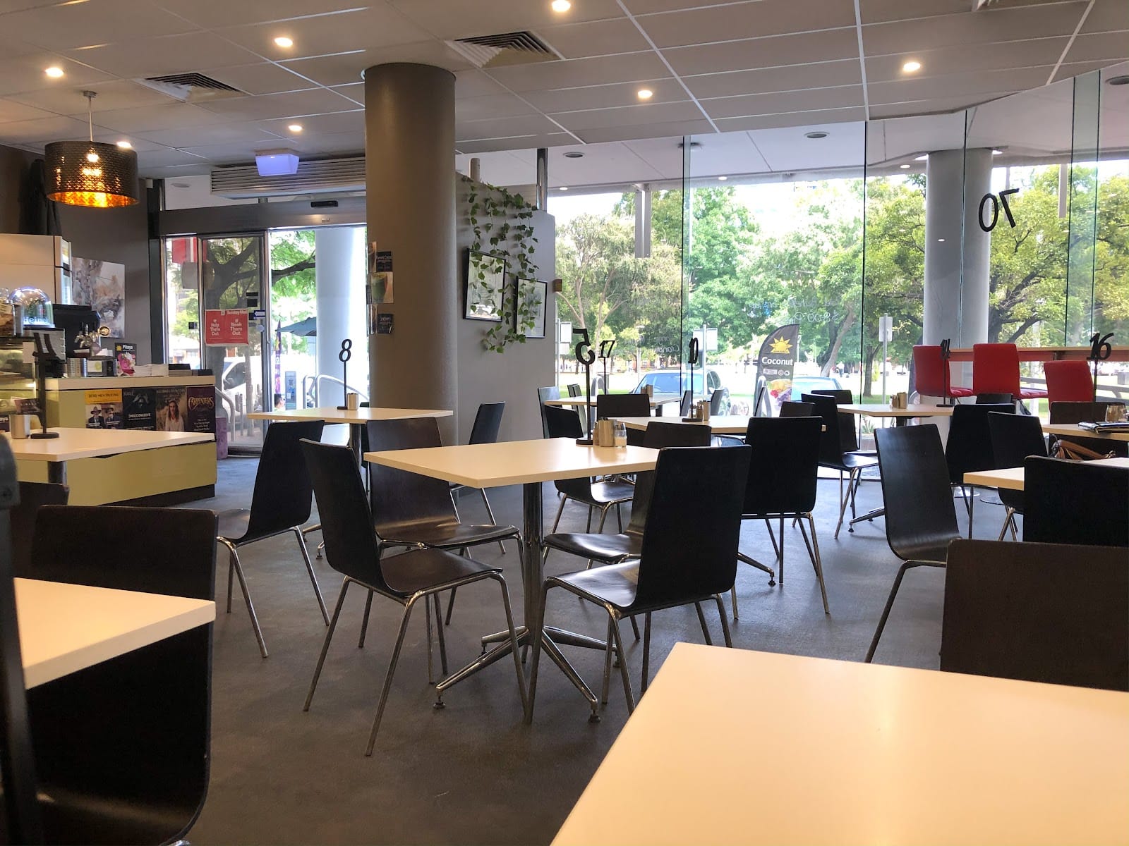Lime 2 Café