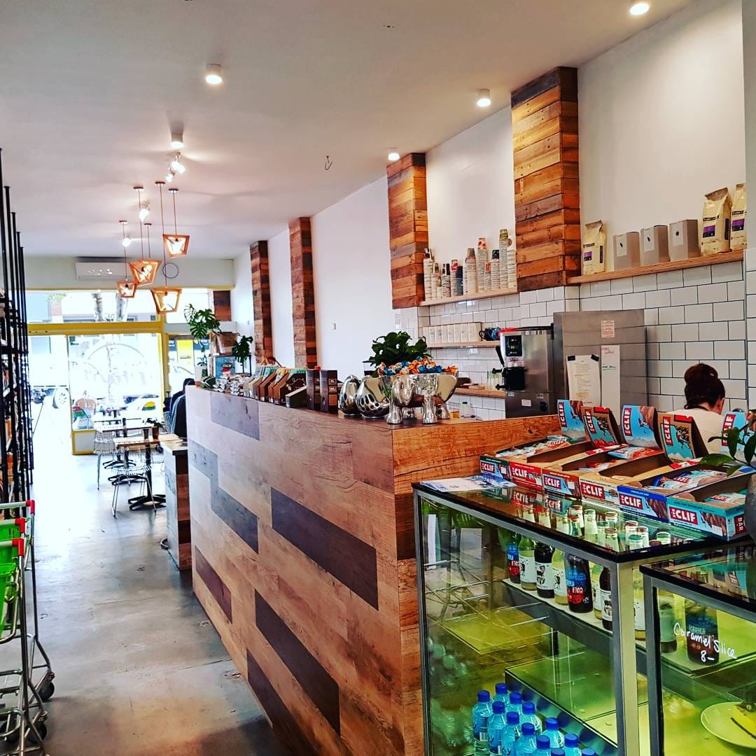 The Plant Organic Vitality Market & Wellness Bar