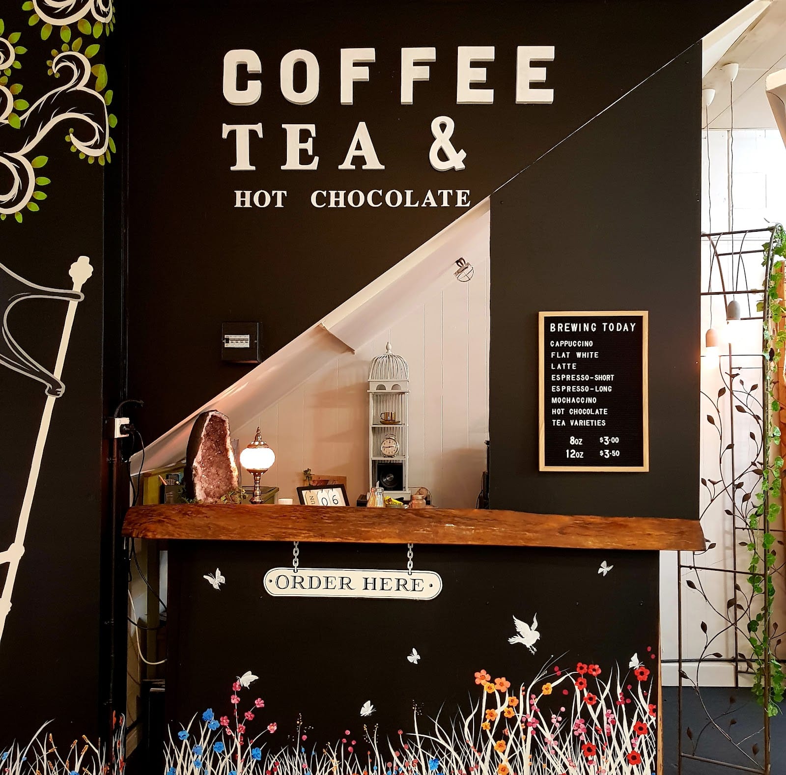 Amber Therapy Crystal Cafe