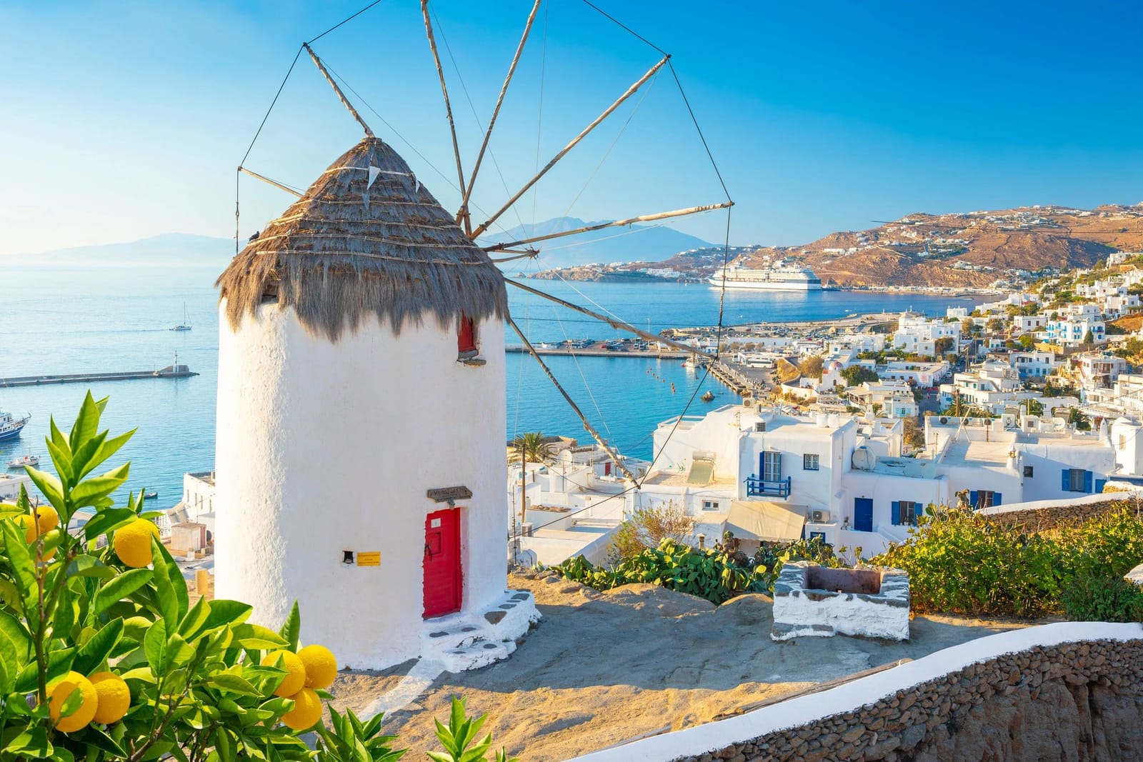 Mykonos Grill and Yiros Bar