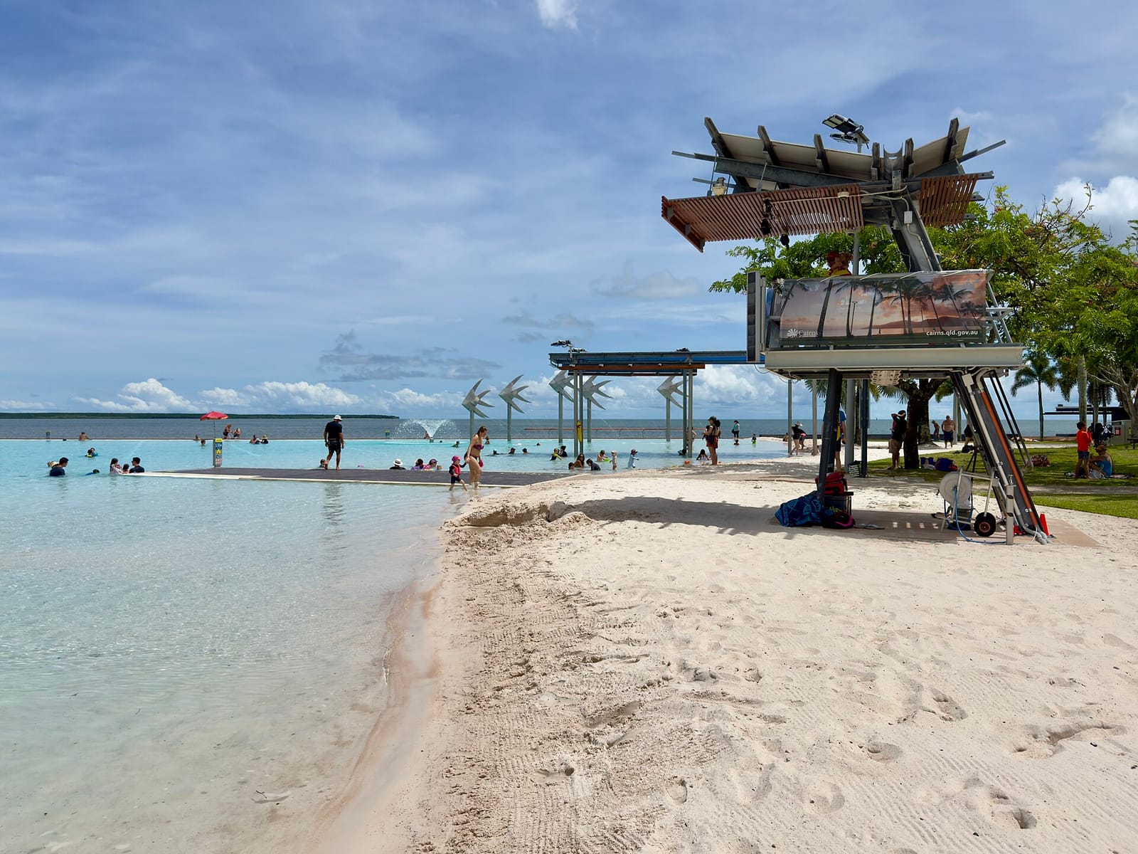 Aqua Lagoon Cairns photo 4