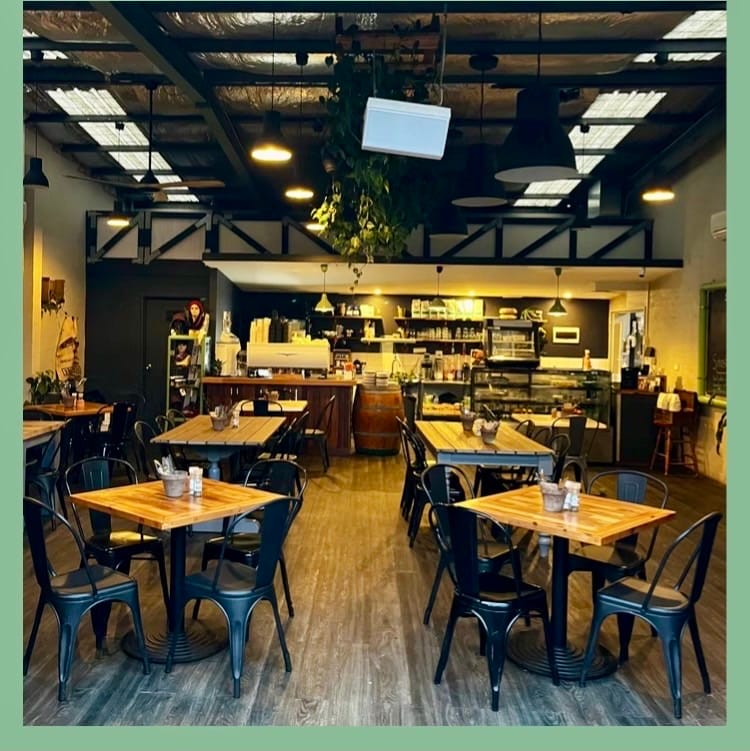 Three Trees Cafe