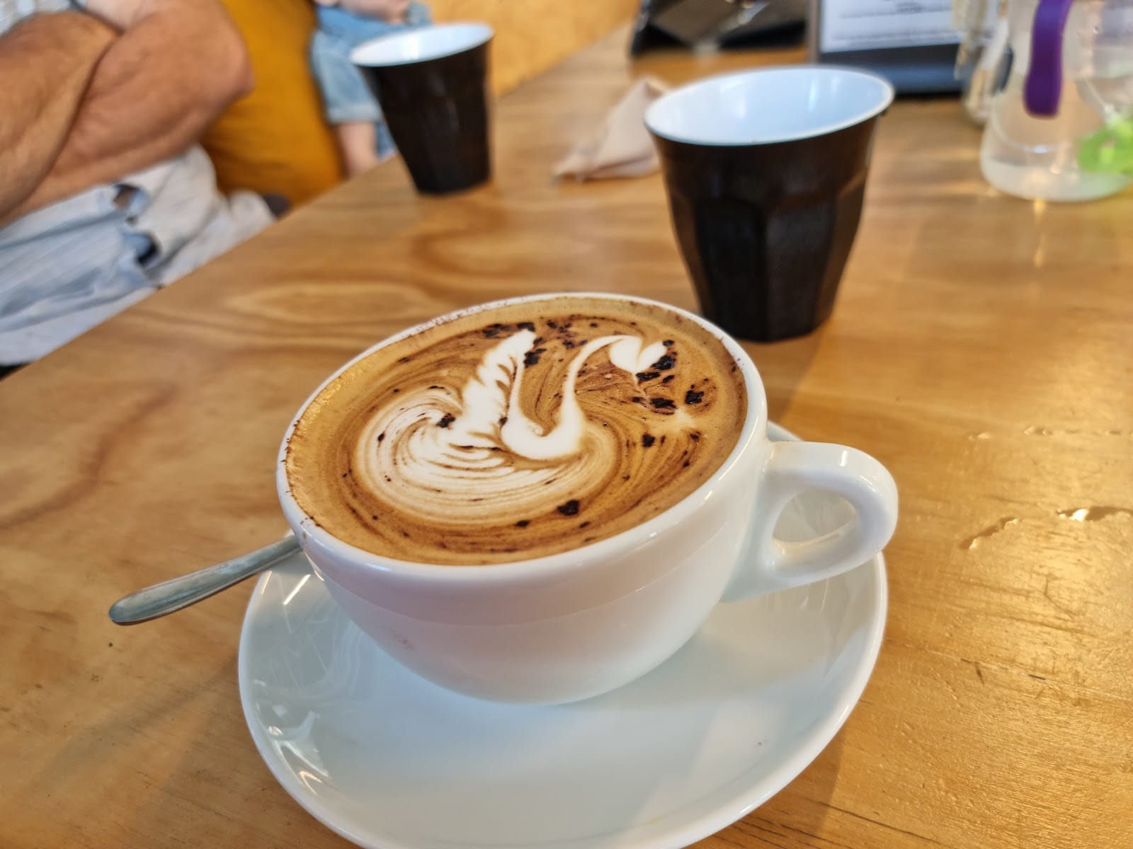 Ray's Cafe & Patisserie