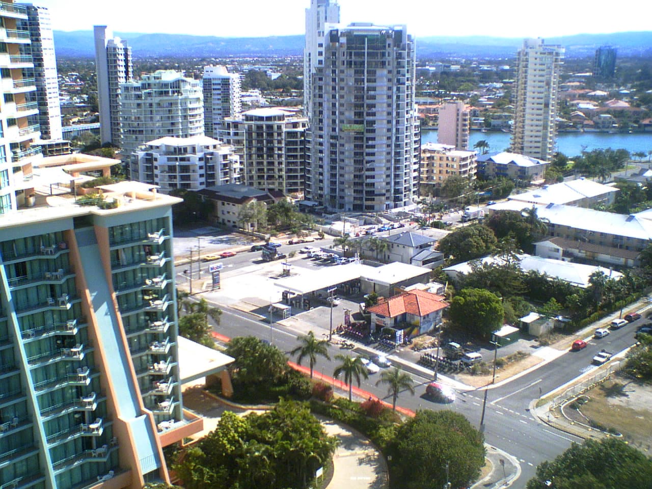 Fixx Cafe and Lounge photo 4