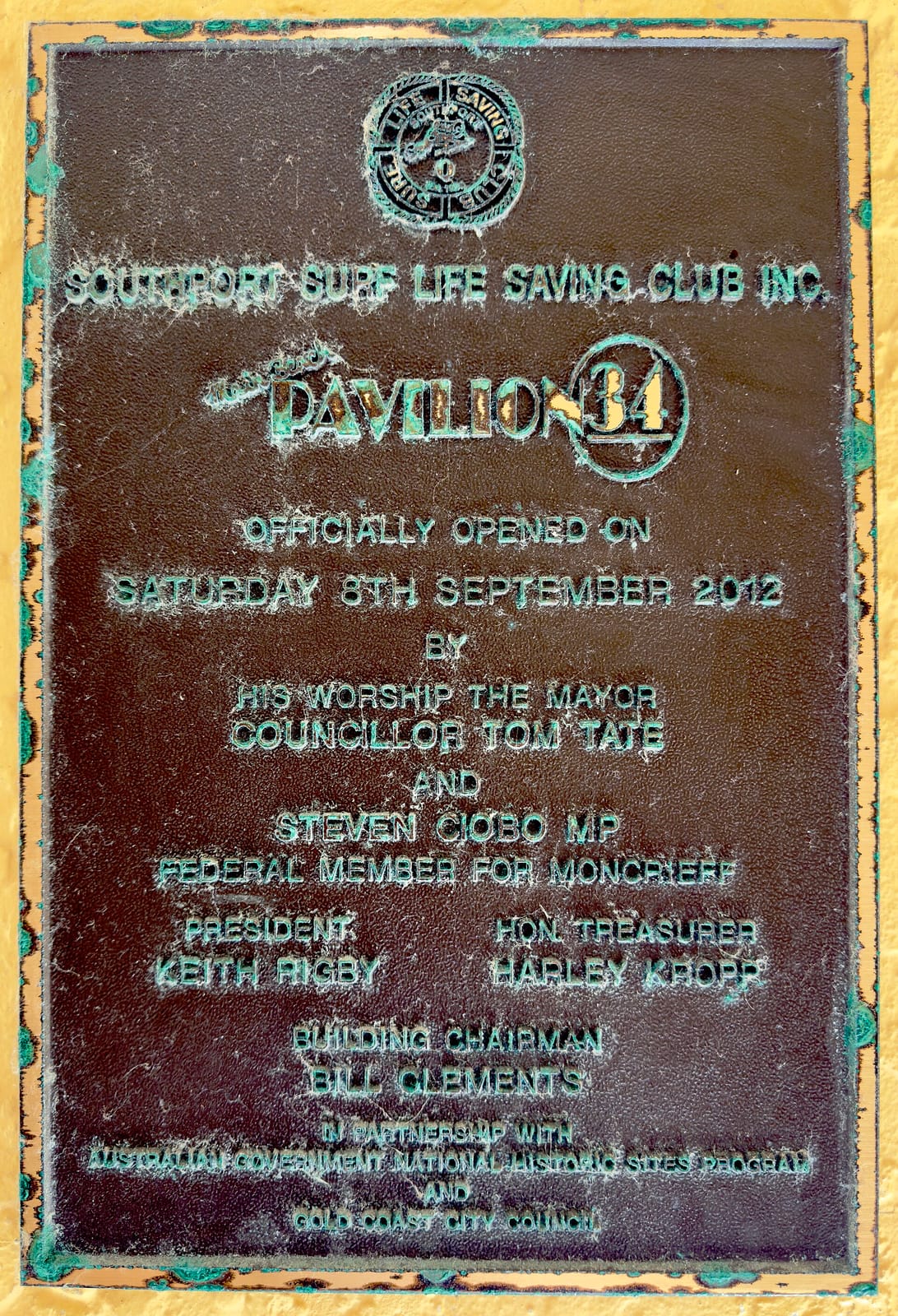 Main Beach Pavilion Café
