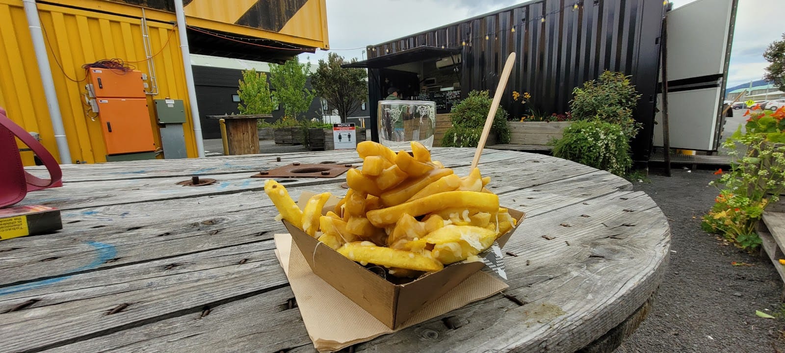 Loaded Dog Cafe