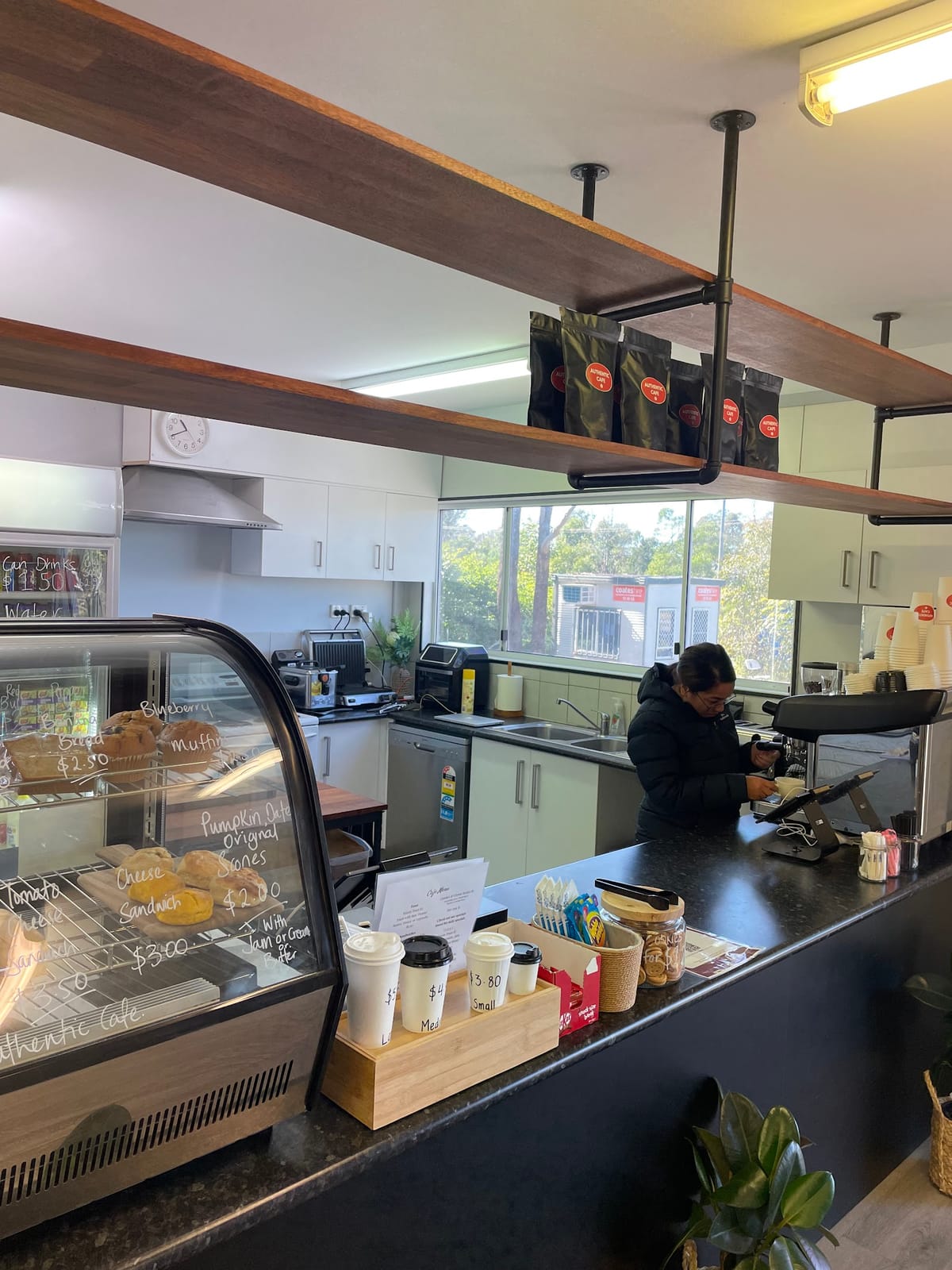 Authentic Cafe