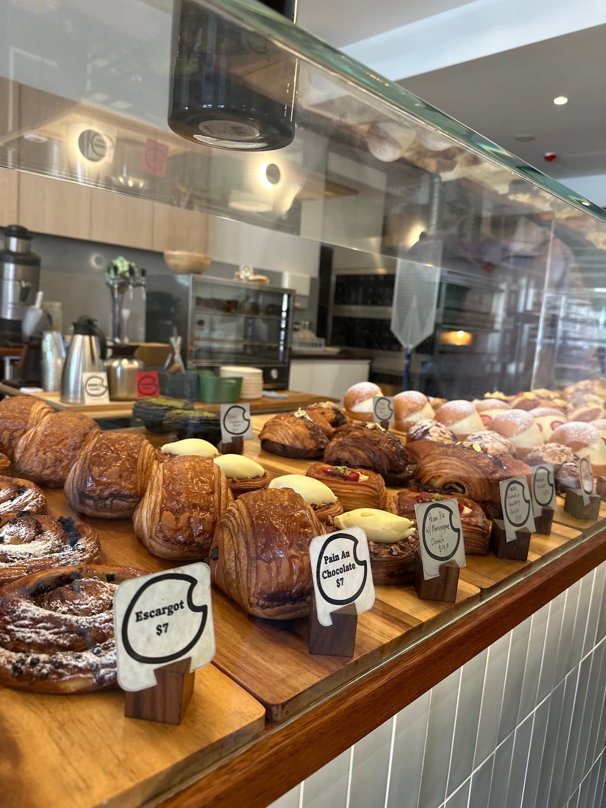 Luna Bakery