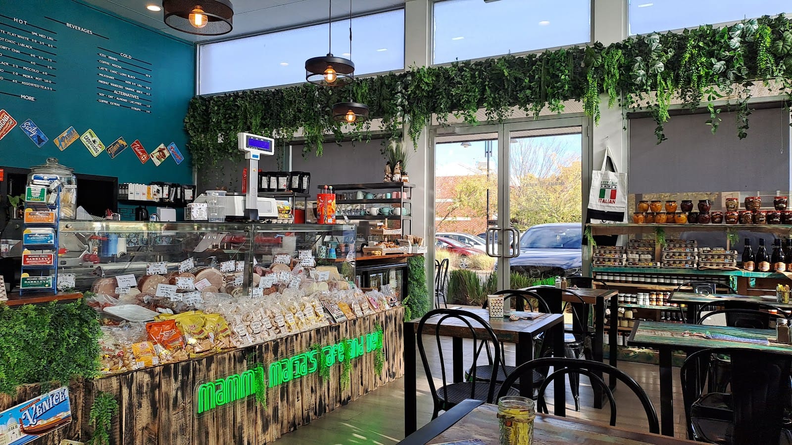 Mamma Maria’s Deli and Cafe