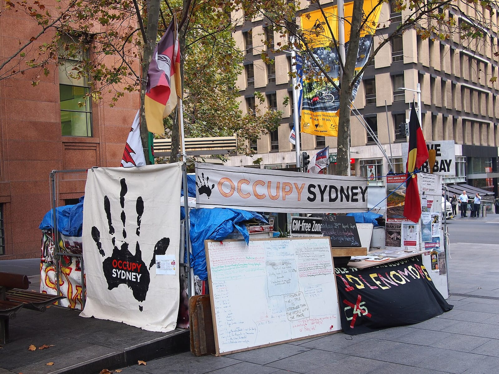 Kenangan Coffee Martin Place Metro photo 4
