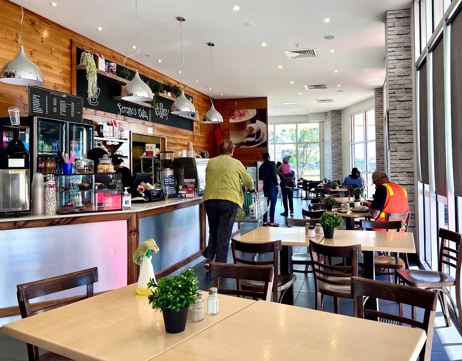 Serrano's Cafe