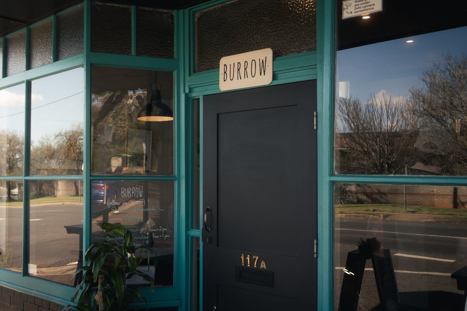 BURROW Cafe - Railway Street