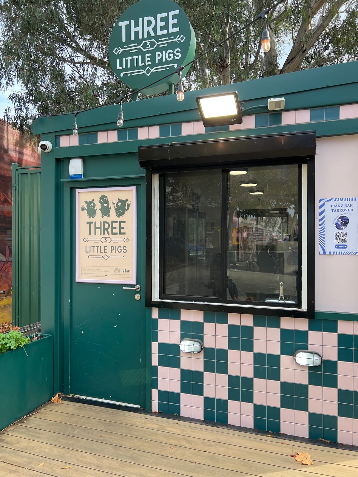 Three Little Pigs Cafe