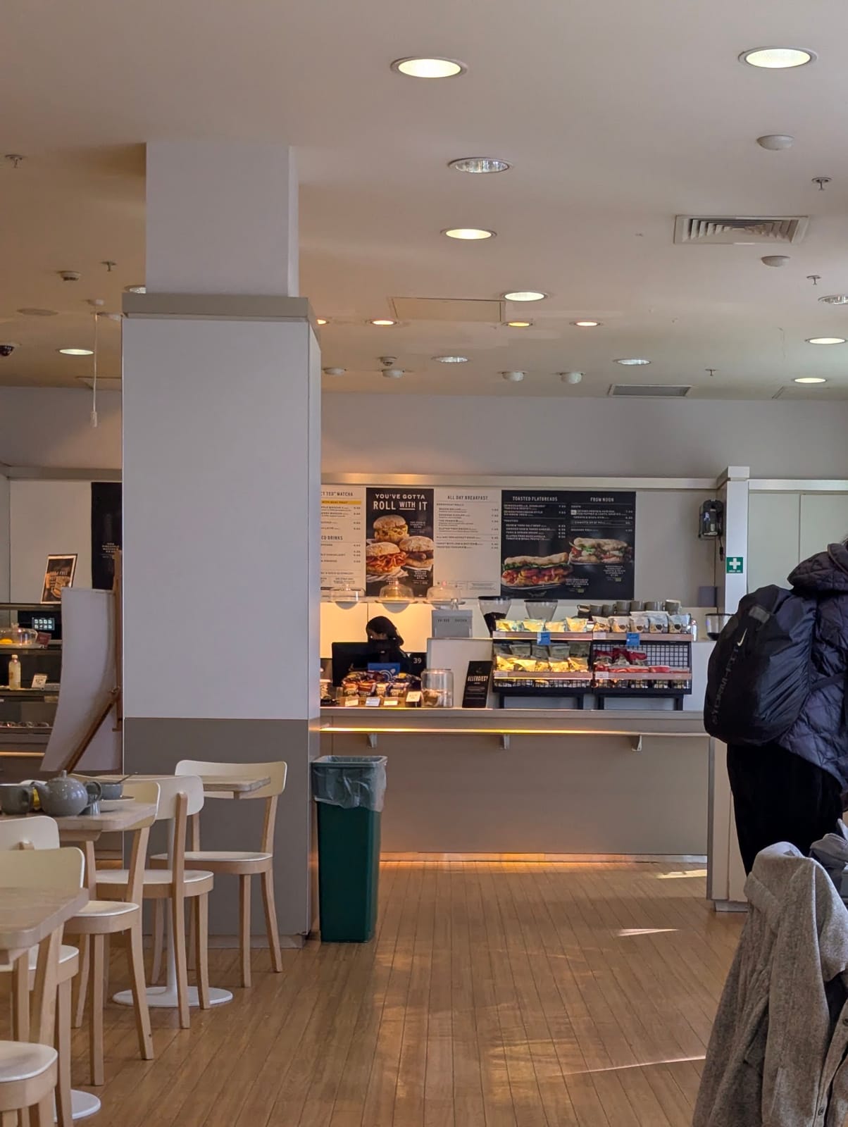 M&S Café