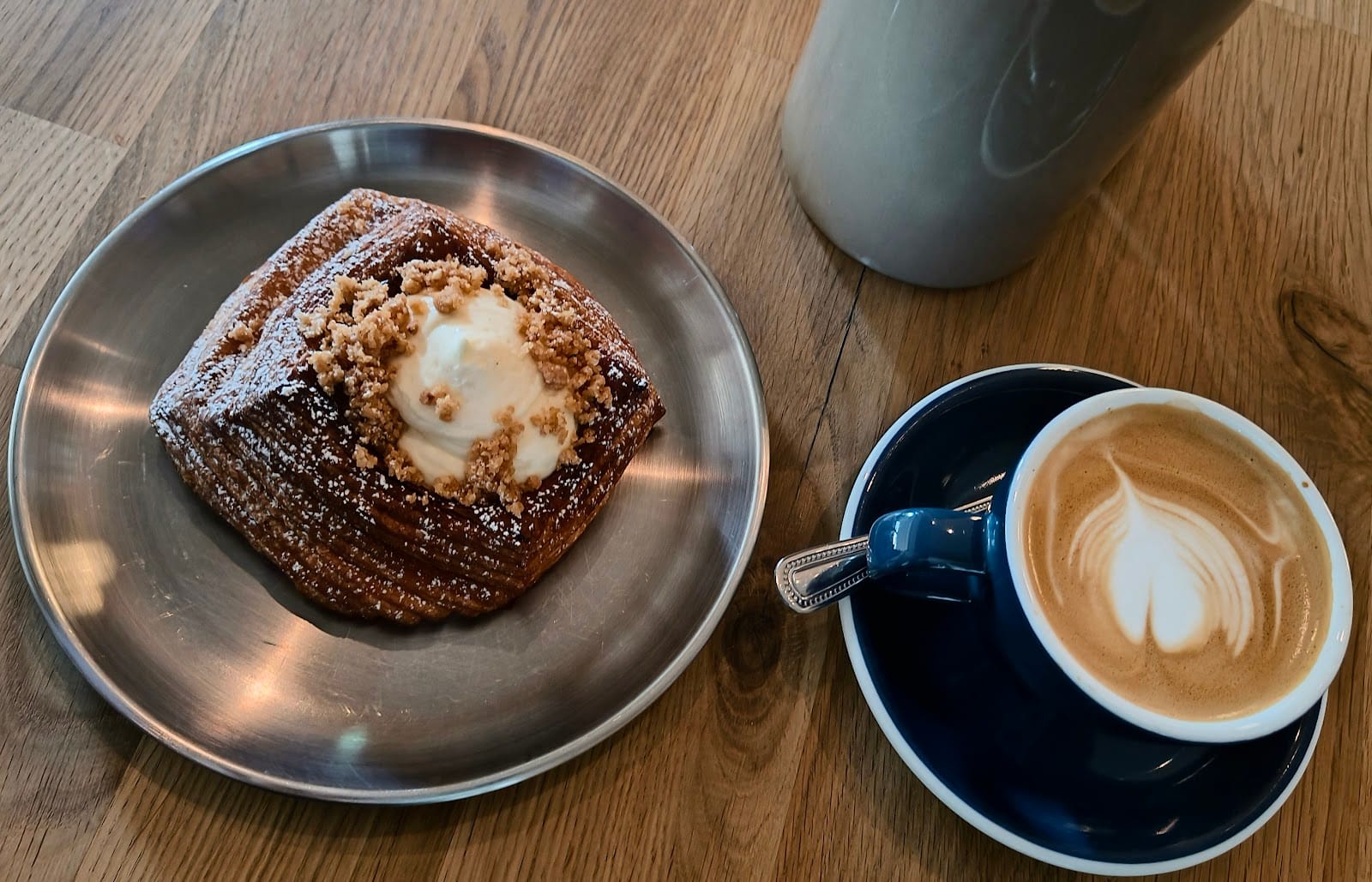 Scéal Cafe D8
