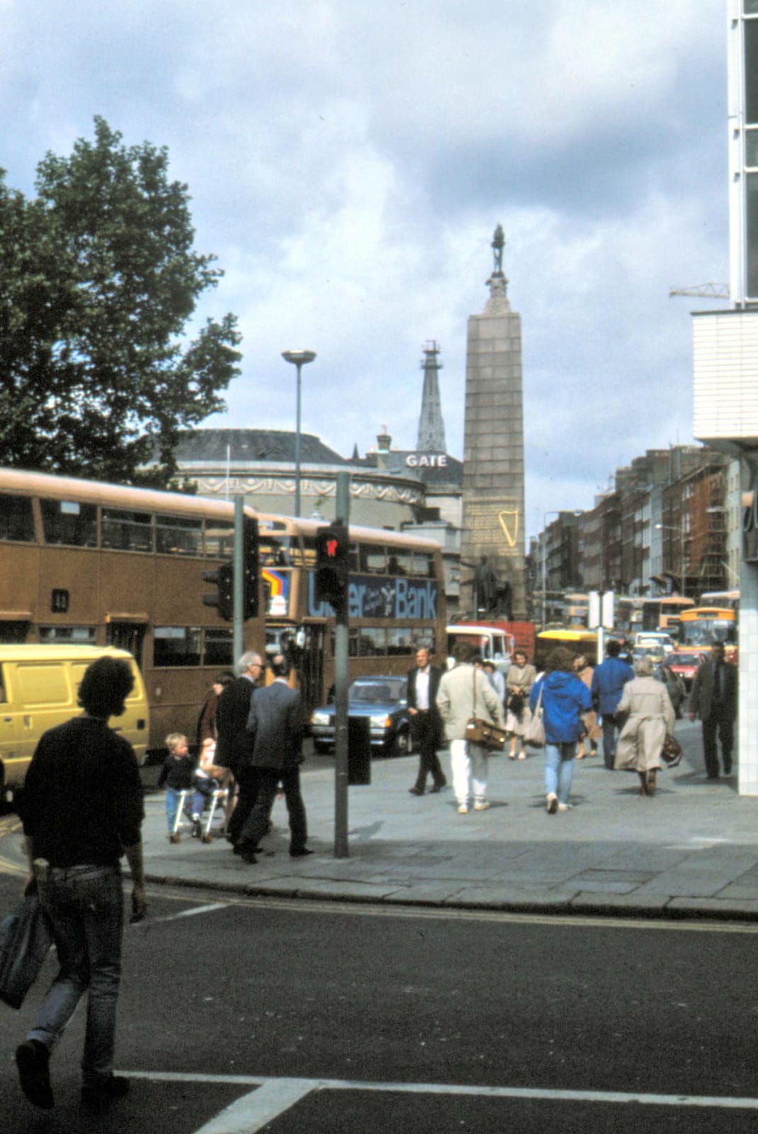 Guud Day Upper O'Connell Street photo 2