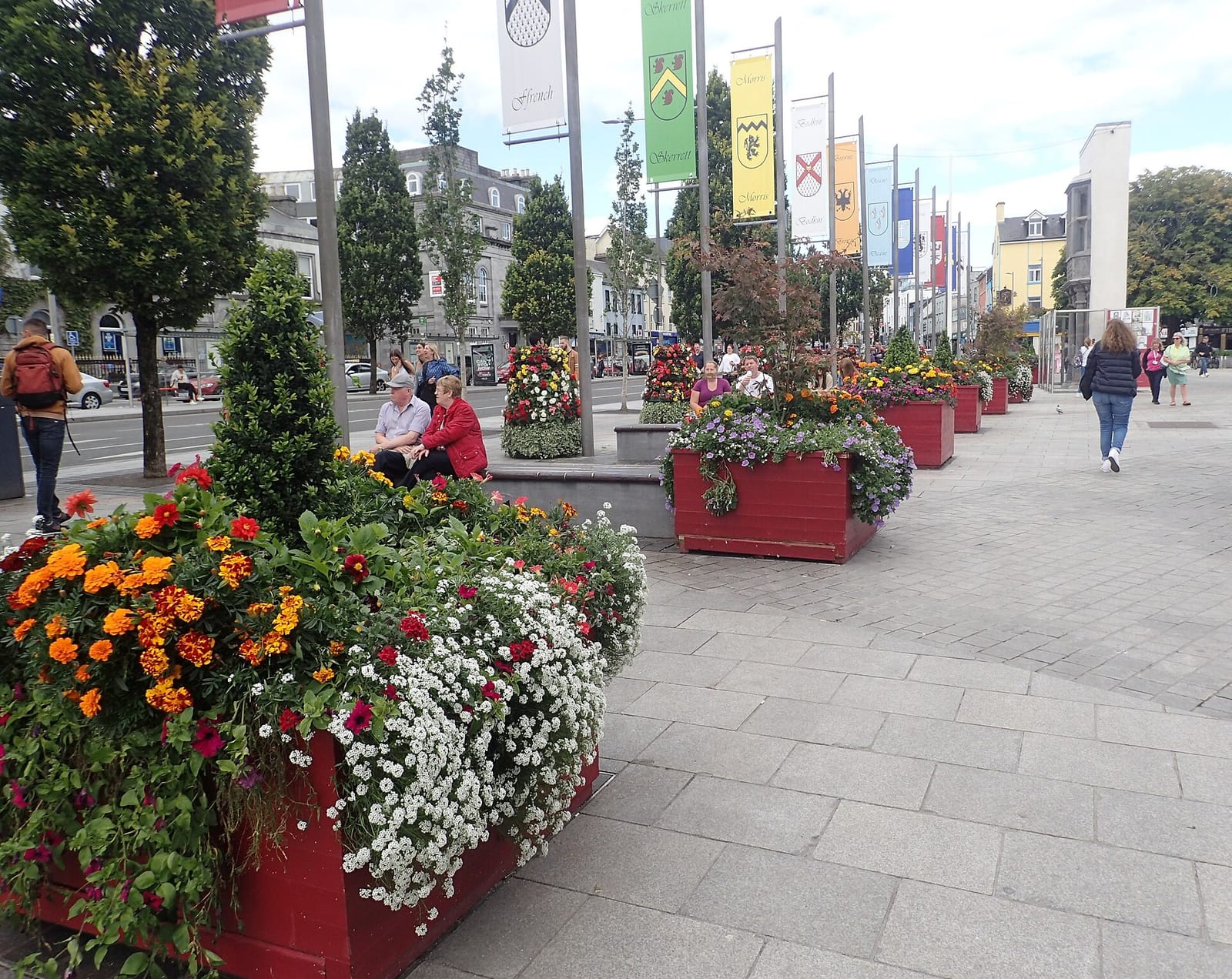 Starbucks Galway Eyre Square photo 2