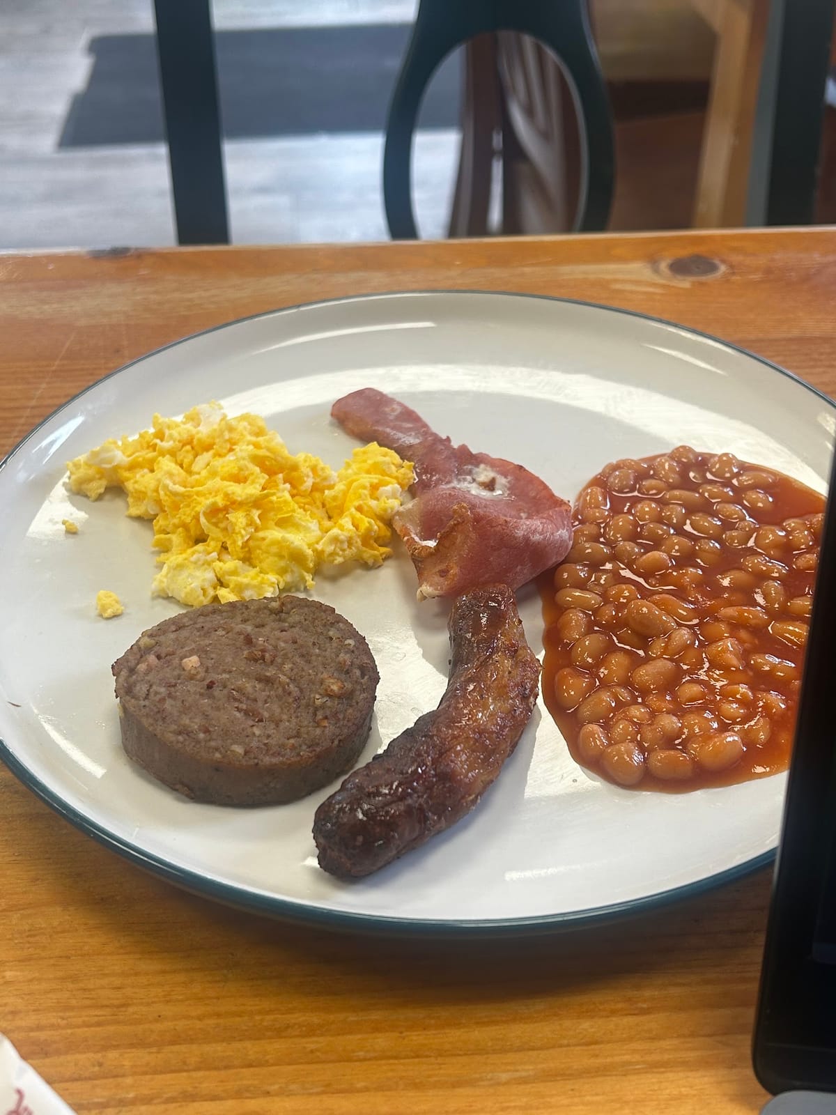 Val's Kitchen & Cafe