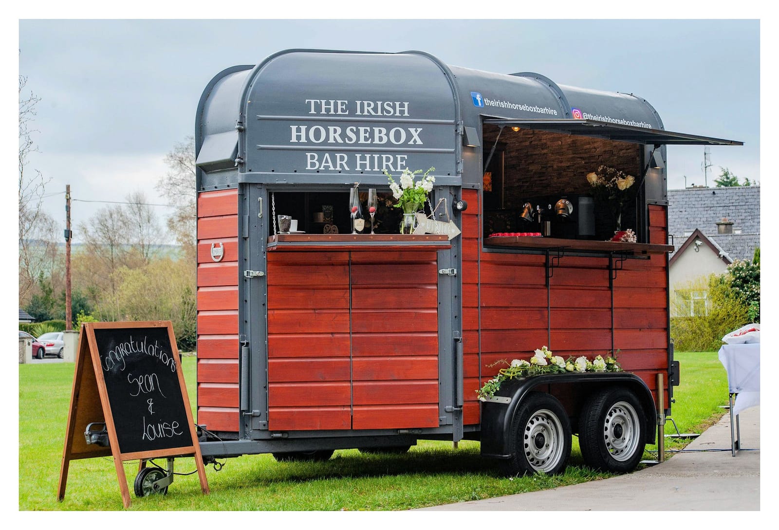 The Irish Horsebox Bar & Cafe photo 2