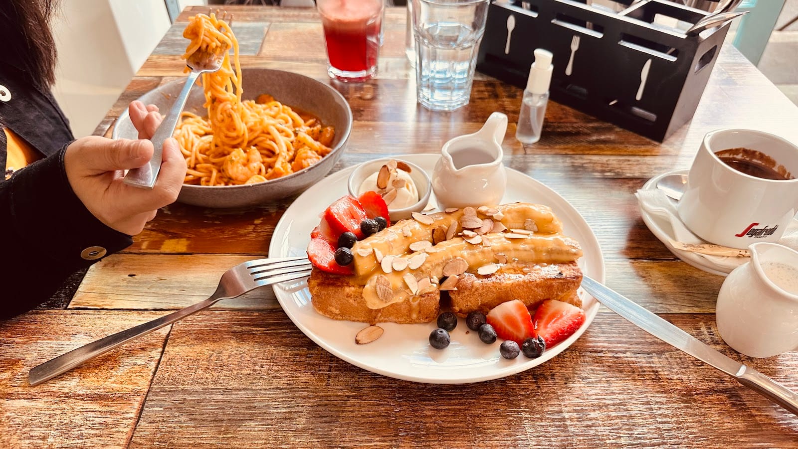 BORCELLE CAFE