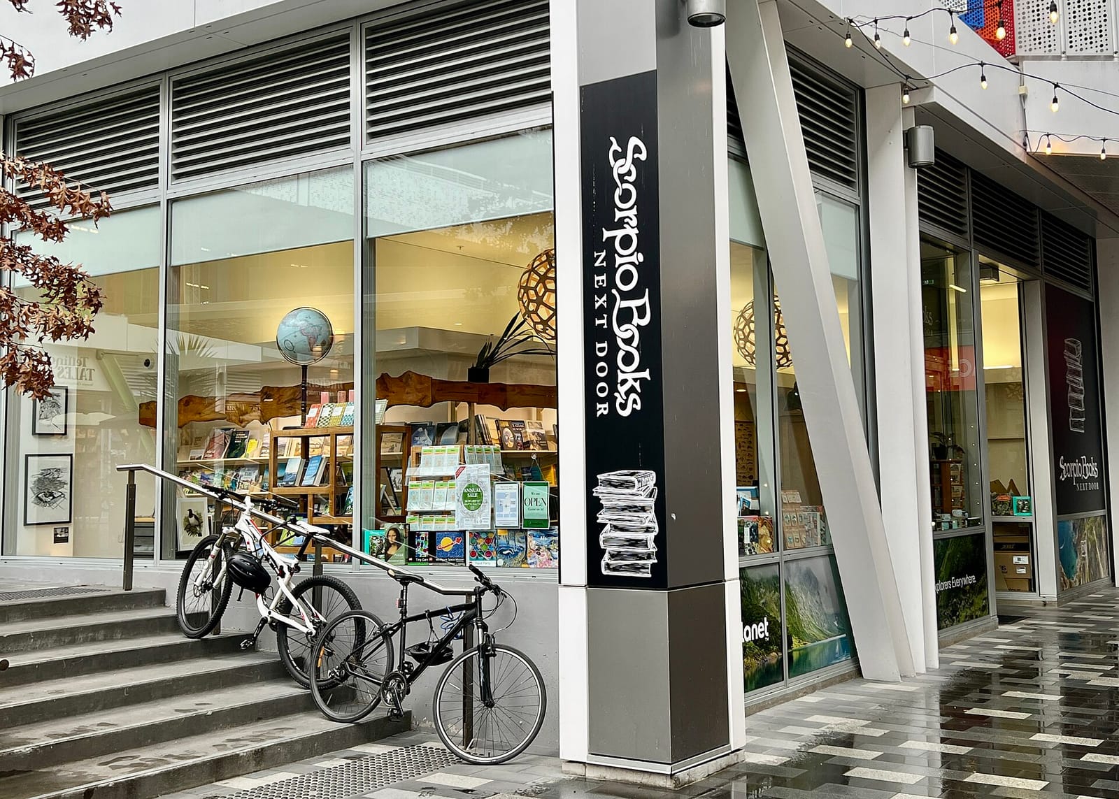 Robert Harris Cafe BNZ Centre photo 4