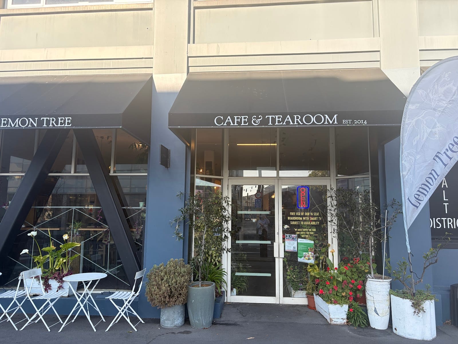Lemon Tree Cafe & Ethiopian Cuisine