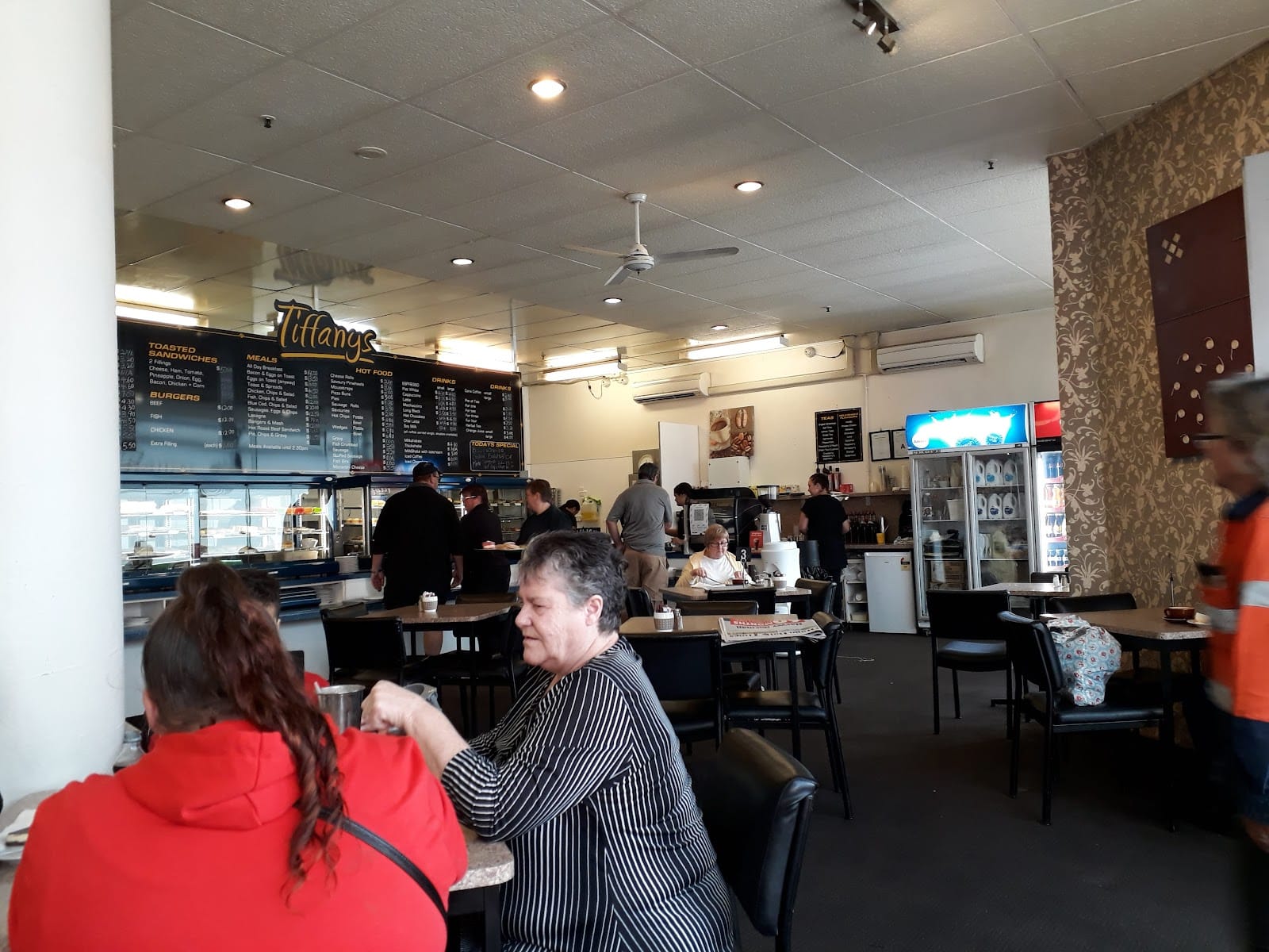 Tiffanys Cafe